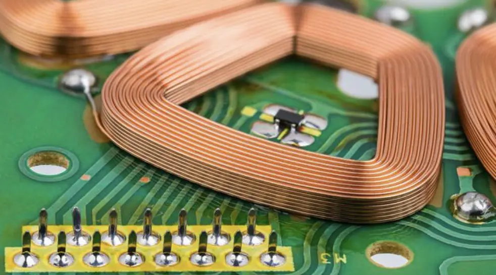 Por que o laminador de fíos electromagnéticos é esencial para a produción moderna de fíos?