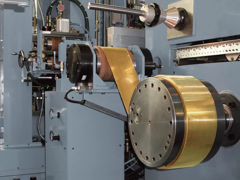 Laminación en frío de tiras de aleación de cobre de alta precisión